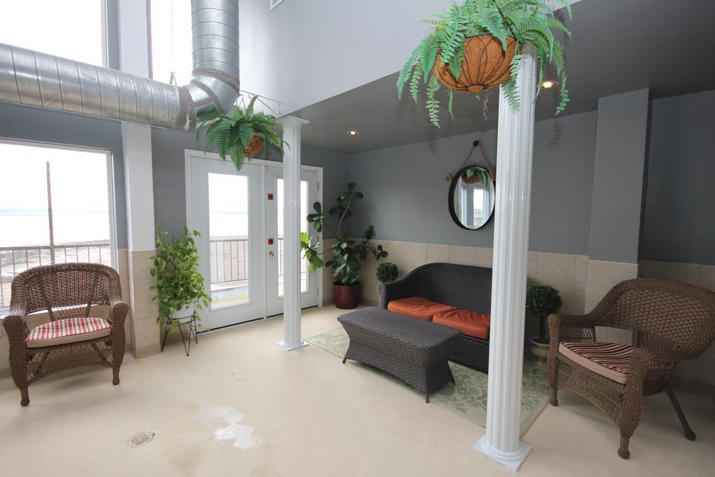 St Andrews Inn & Suites St. Andrews By The Sea Extérieur photo